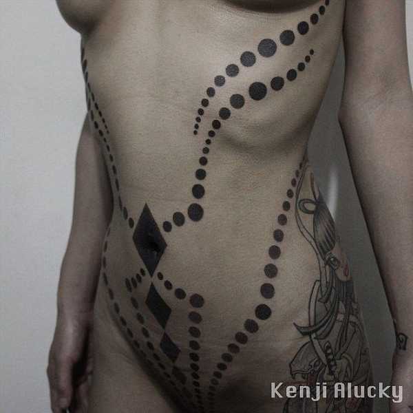 007-Pelvic-Tattoo-Kenji-Alucky