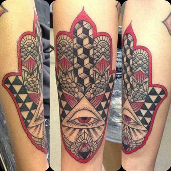 Männer tattoo fatima hand Hamsa Hand
