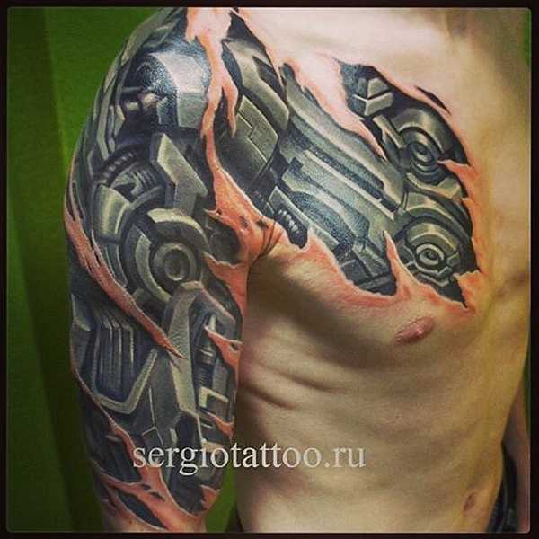 Tattoo horror biomechanik