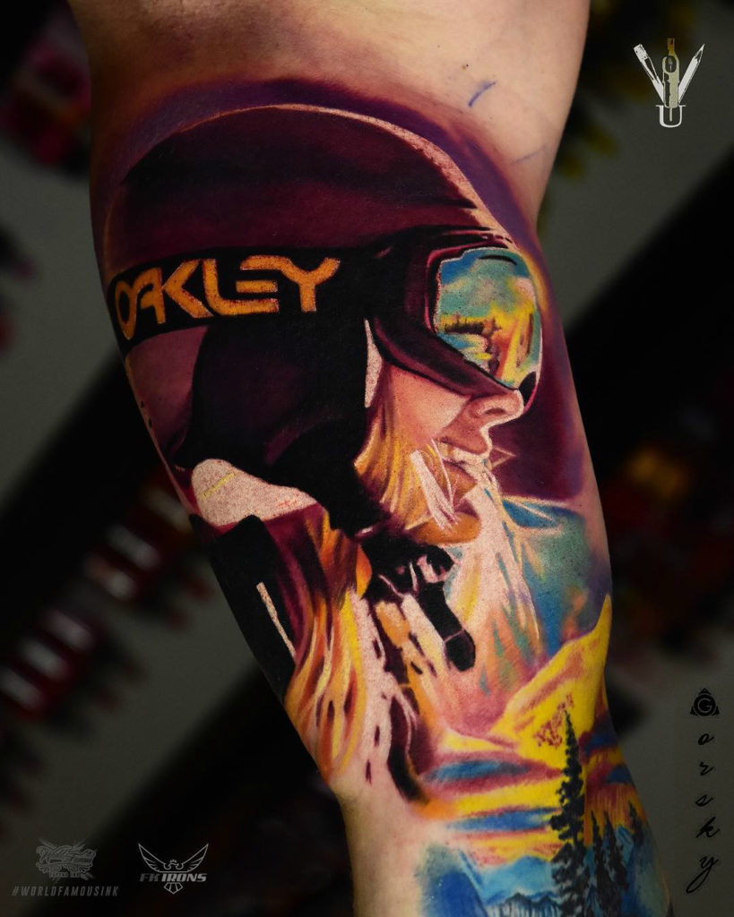 Scorpion on the inner leg, made by Nicky Latt @ Duke St tattoo, Essex, UK.  : r/traditionaltattoos