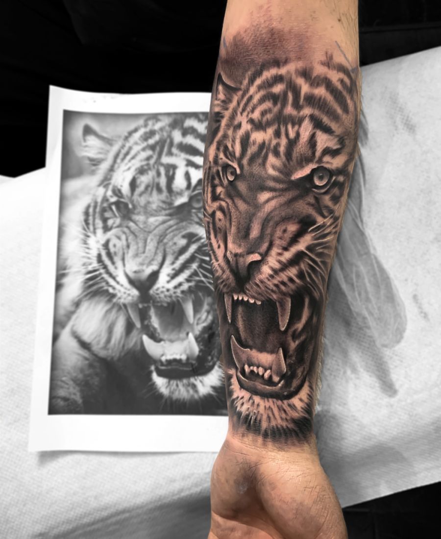 Stichpunkt Aachen in Würselen Tattoo Spirit