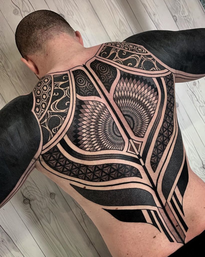 Tattoos männer rücken kleine 50 Super