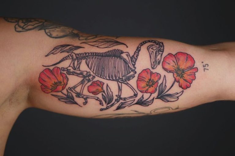 Feiert den Tag des Pferdes mit einem Tattoo Tattoo Spirit