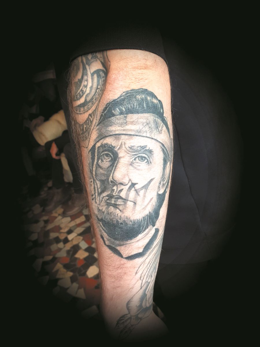 DoggyDog Tattoo in Düsseldorf Tattoo Spirit