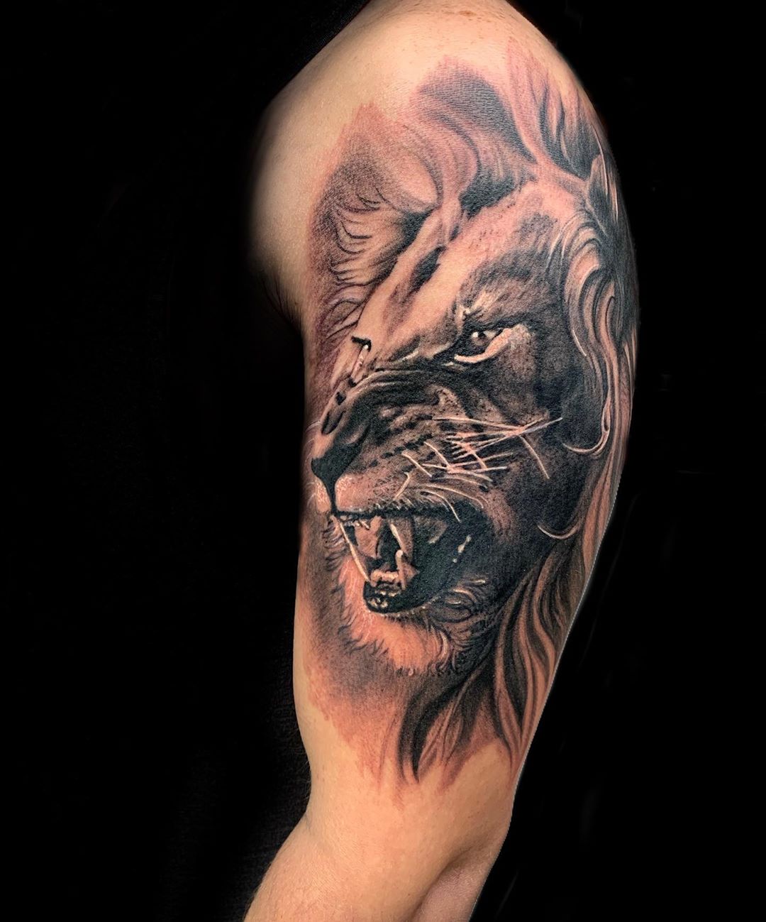 Art by Zsolt Gömör in Neumünster Tattoo Spirit