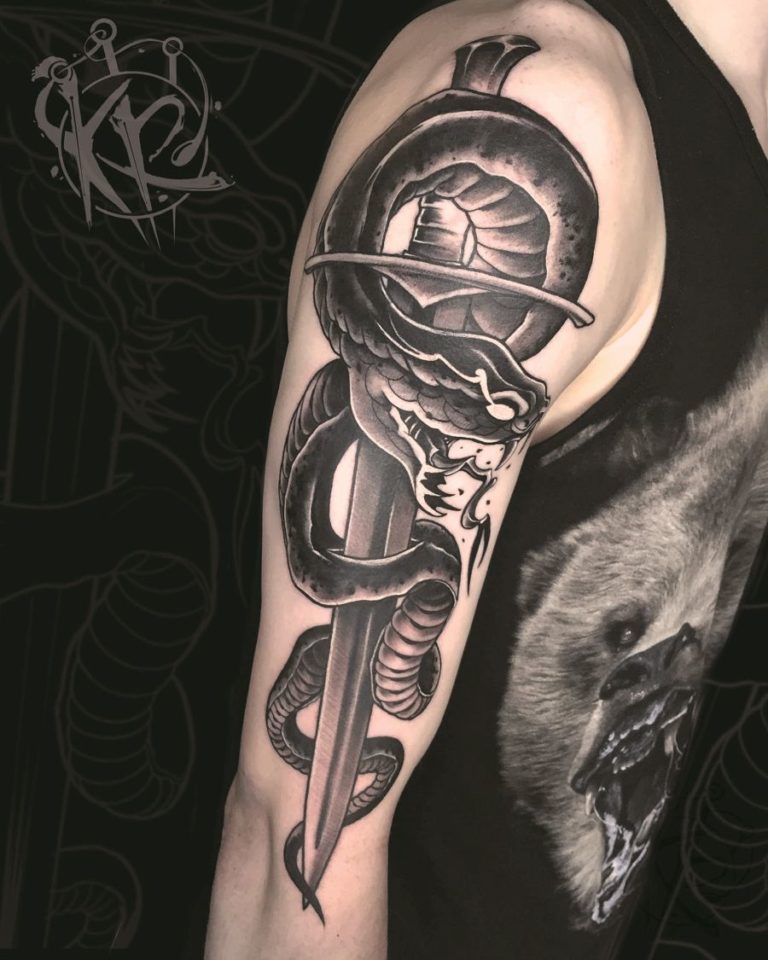 Private Pain in Regensburg Tattoo Spirit