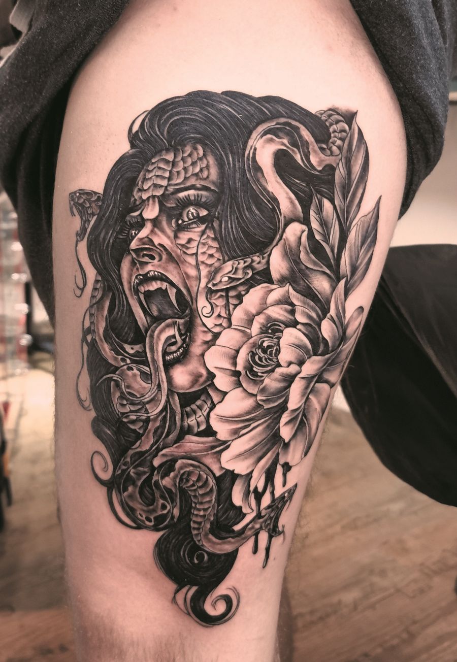 Skindeep Tattooatelier in Surberg Tattoo Spirit
