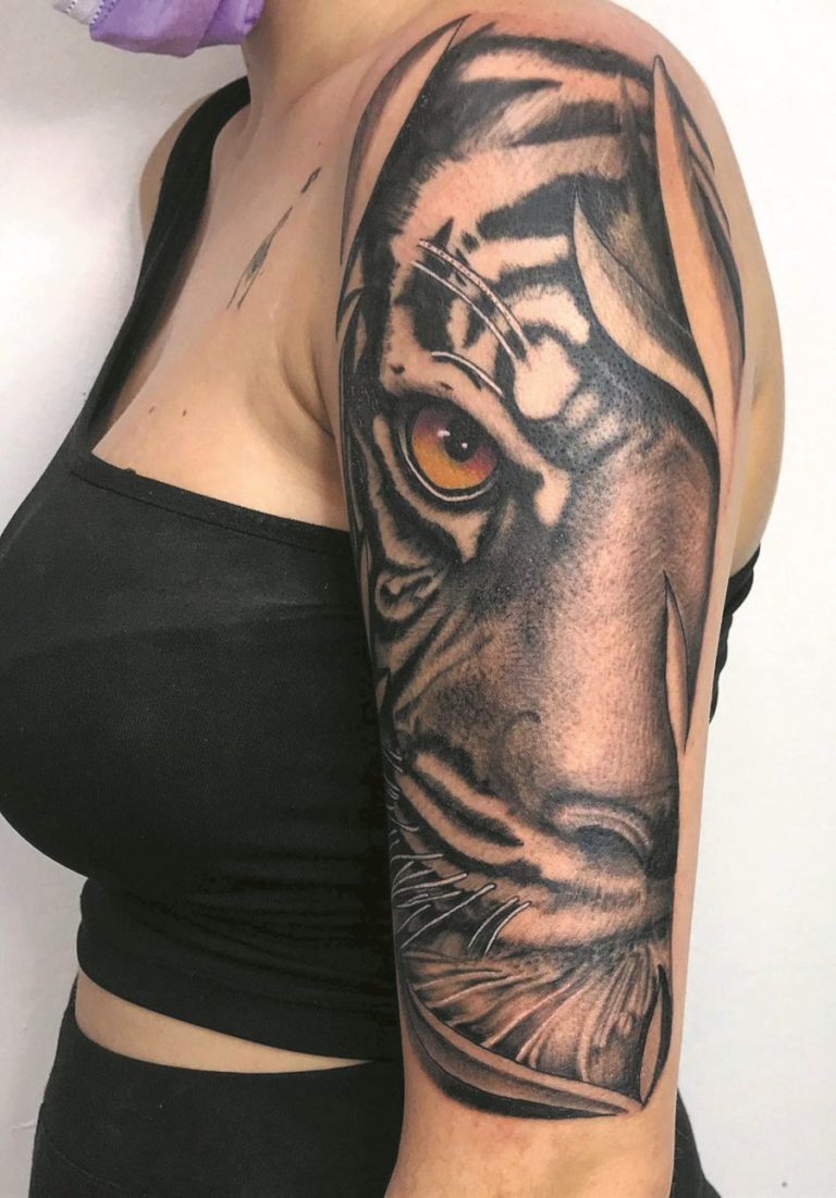 2H Tattoo in Essen Tattoo Spirit