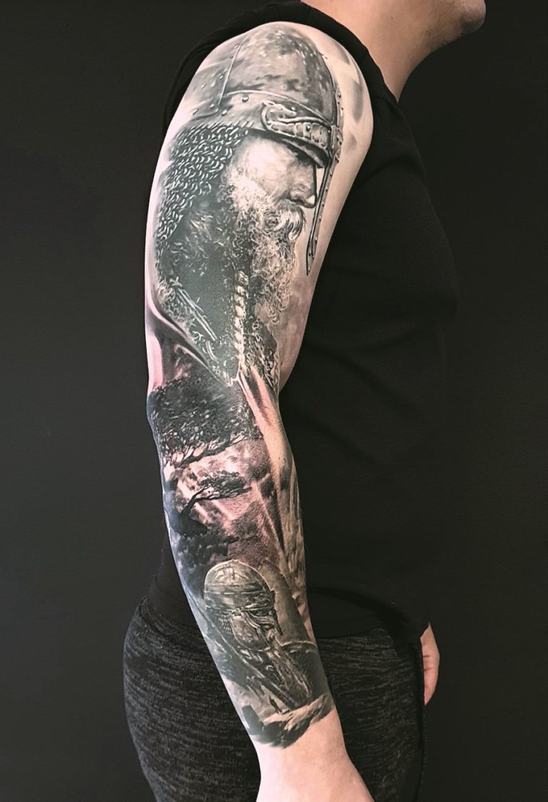 Tomek Tattoo in Nürnberg Tattoo Spirit