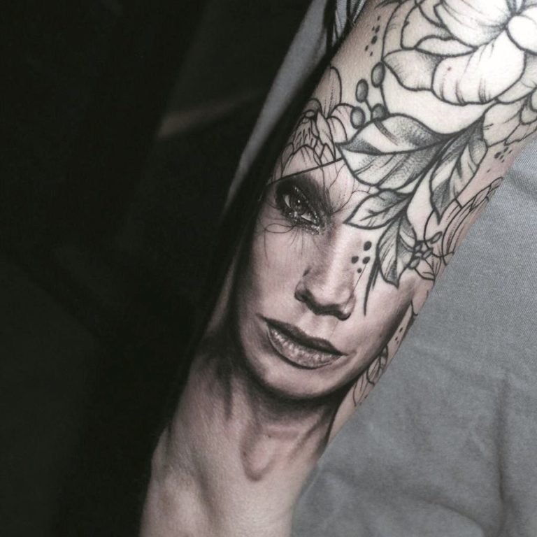 Inkredible Tattoo in Amberg Tattoo Spirit