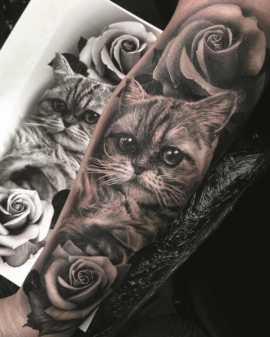 13 Needles Tattoo &amp; Art Gallery in Wiesbaden Tattoo Spirit