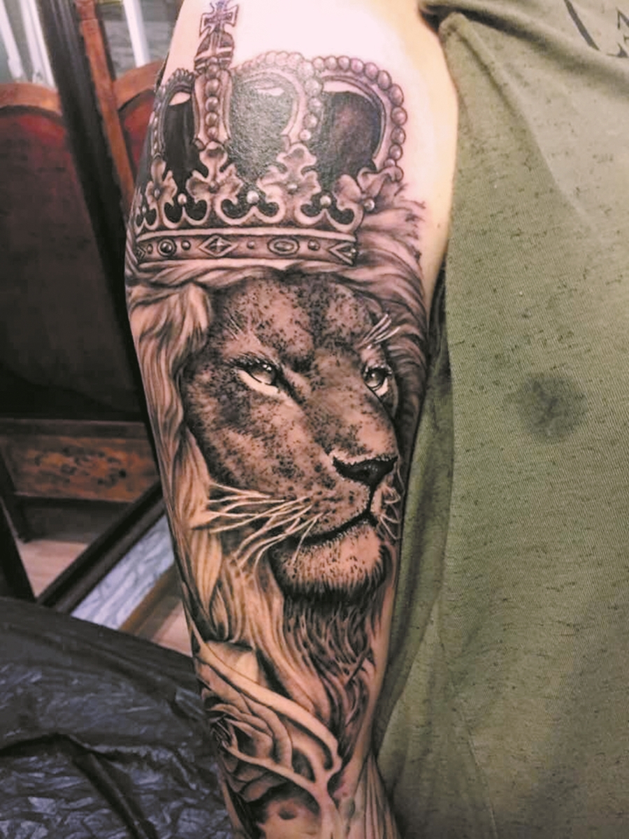 Golden Ink in Bocholt Tattoo Spirit