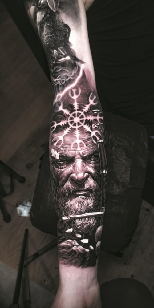 Stigmata Tattoo in Bielefeld Tattoo Spirit