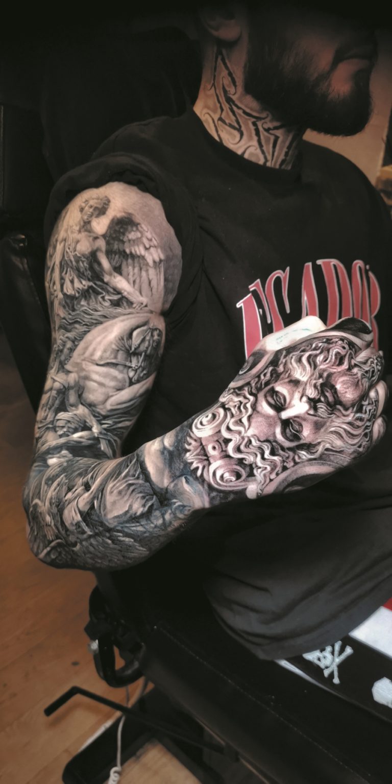 Stigmata Tattoo in Bielefeld Tattoo Spirit