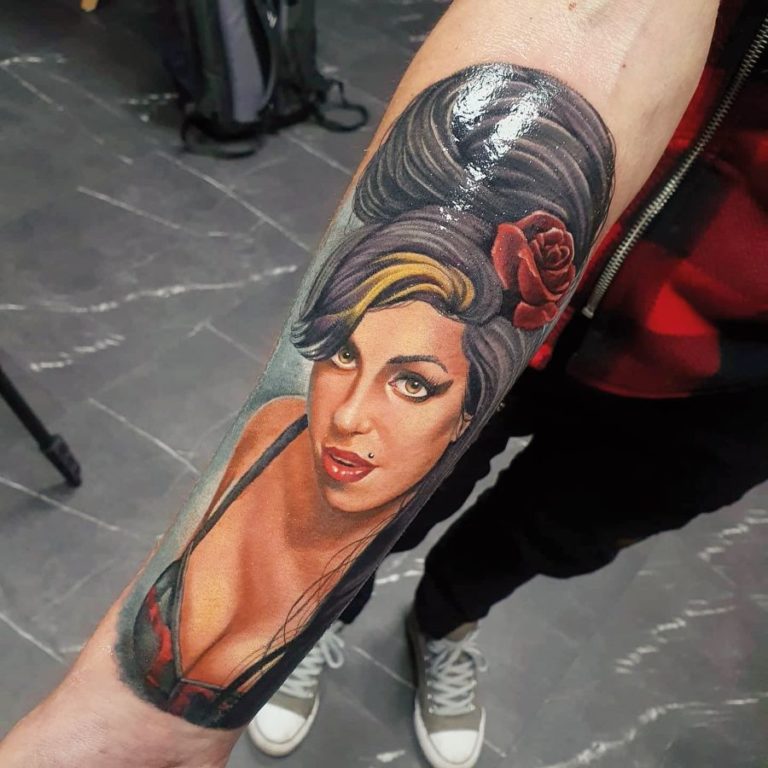 Tattoo & Piercing by Felix in Augsburg Tattoo Spirit