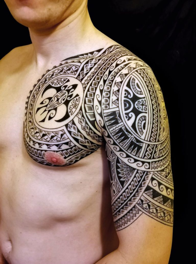 Polyash Polyash Tattoo in Hamburg – Tattoo Spirit